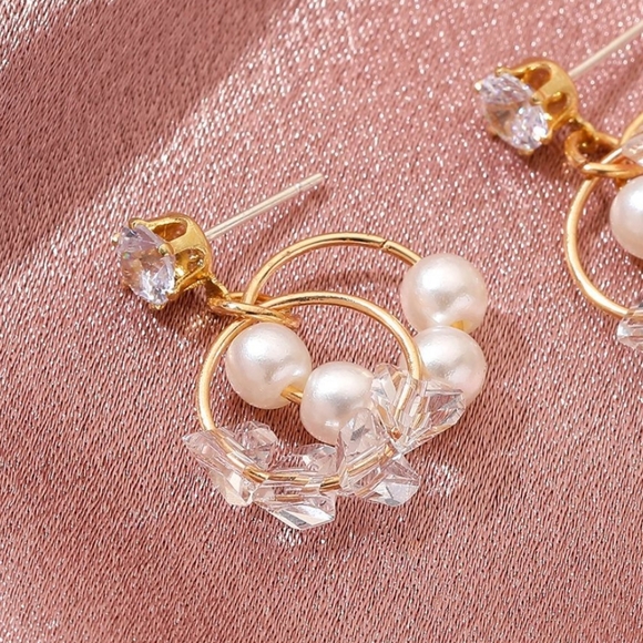 Goldtone Dangle Earrings - Picture 3 of 5